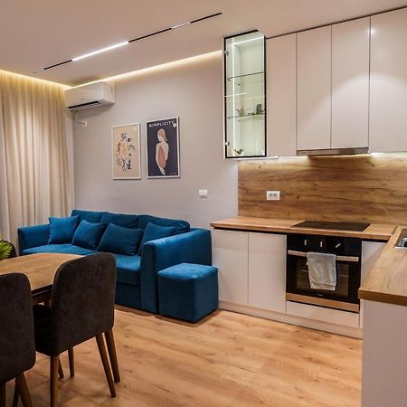 Hidden Gem Tirana 2Br Comfort In Historic Zone Exterior foto